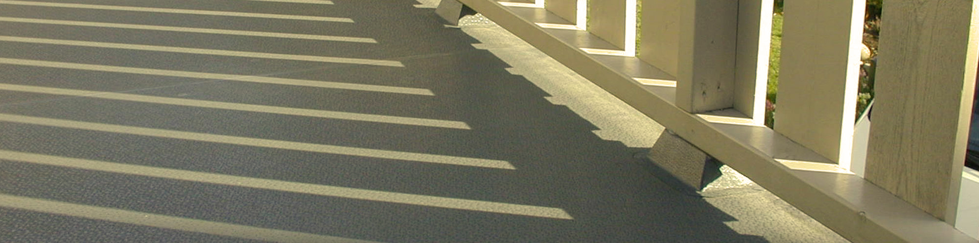 Erősítse meg a nyitott teraszokat Protan T membránnal