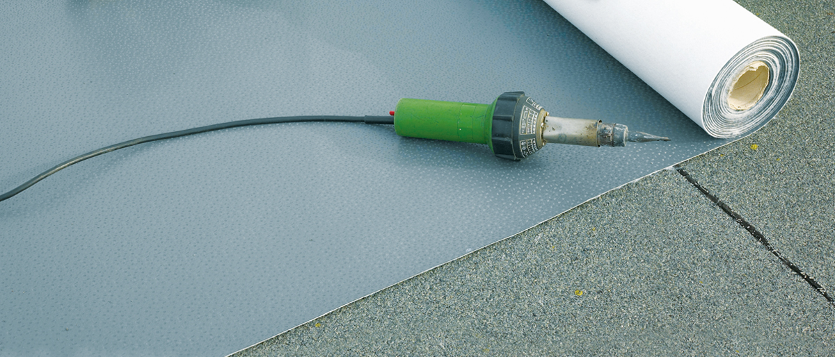 Új tető a régi felett